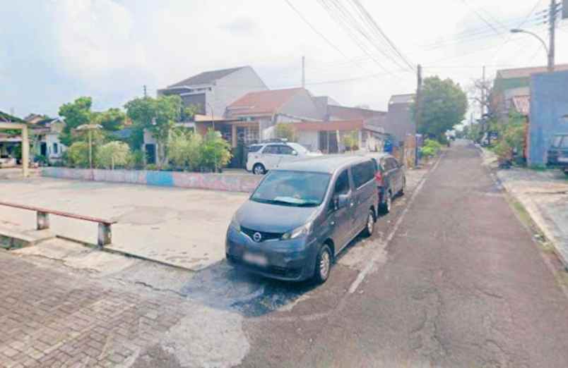 dijual rumah banyumanik