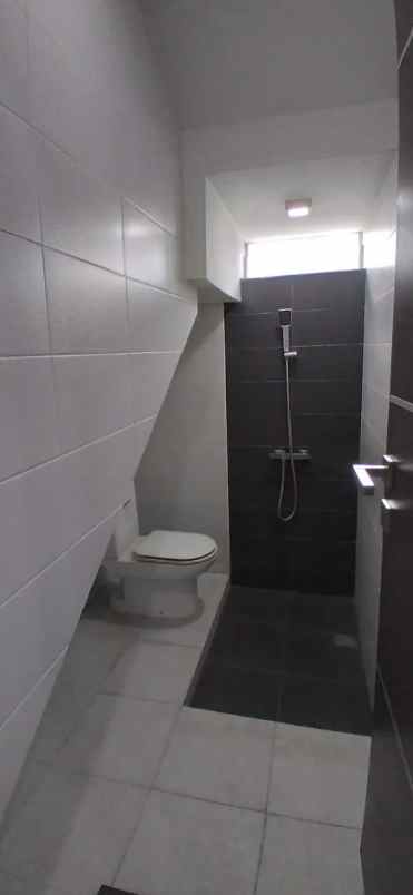 dijual rumah baru pasteur gunung batu bandung