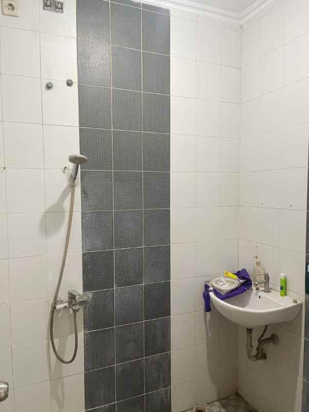 dijual rumah bumi panyawangan