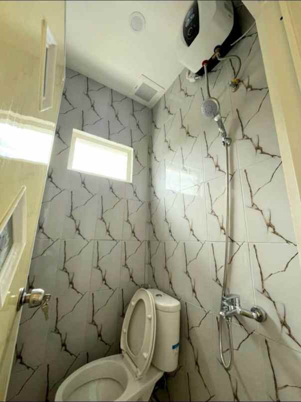 dijual rumah candi mendut suhat kota