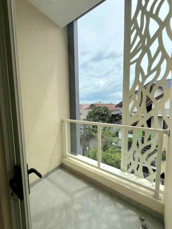 dijual rumah candi mendut suhat kota