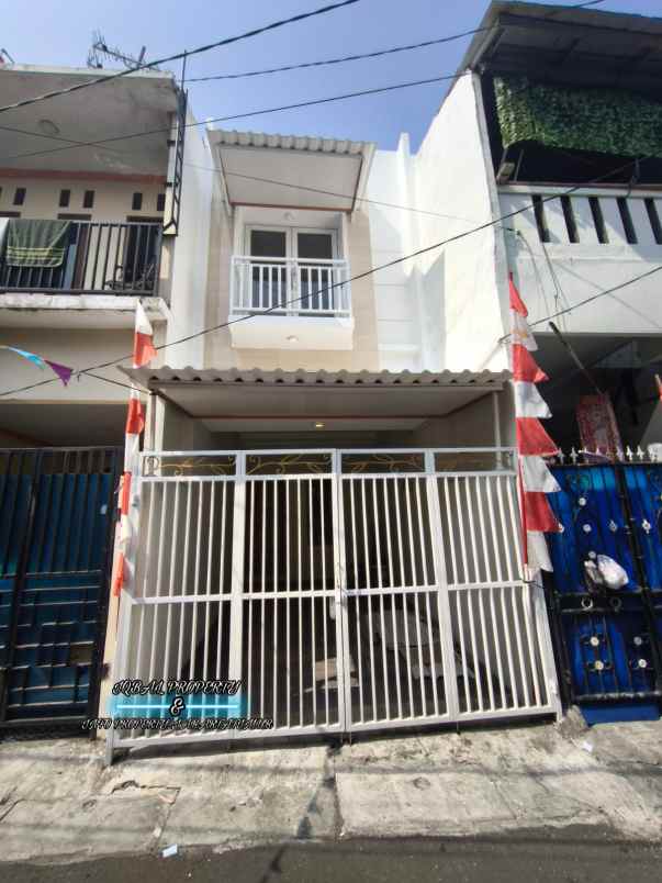 dijual rumah cempaka putih jakarta pusat
