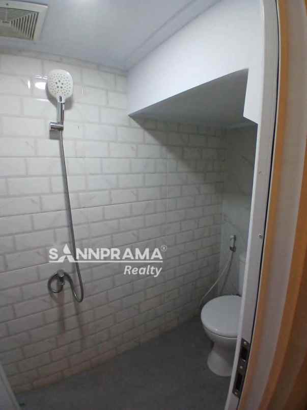 dijual rumah ciganjur