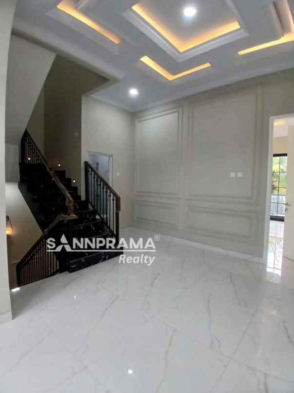 dijual rumah ciganjur