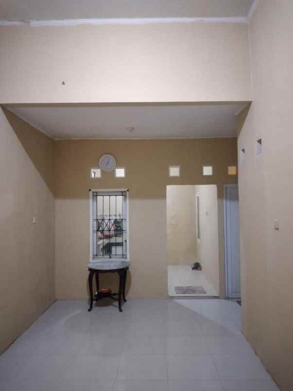 dijual rumah cikas galaxy bekasi selatan