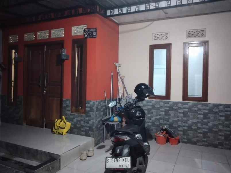 dijual rumah cikas galaxy bekasi selatan