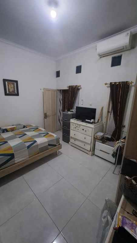 dijual rumah cikas galaxy bekasi selatan