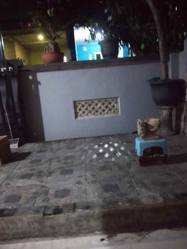 dijual rumah cikas galaxy bekasi selatan