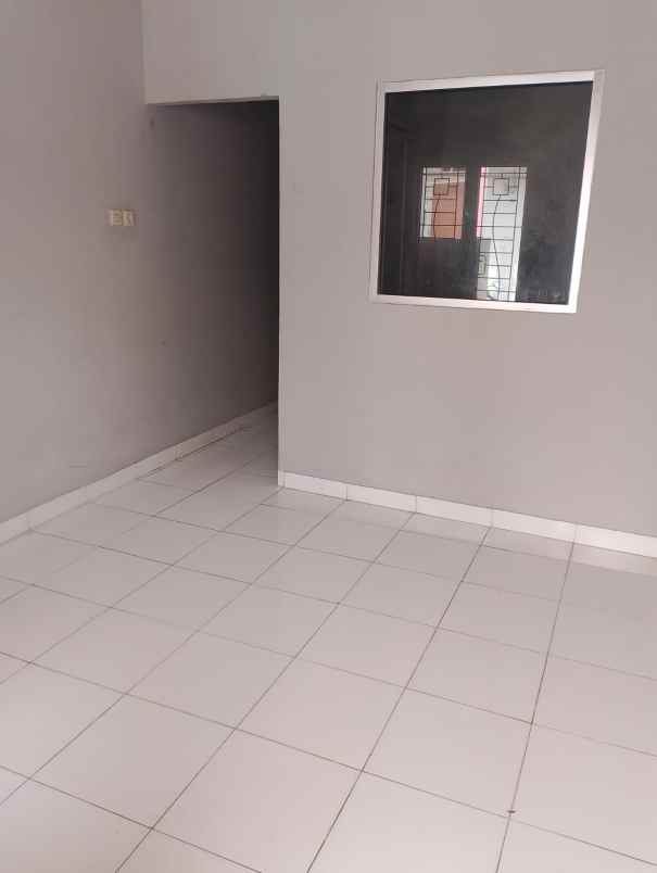 dijual rumah cilodong depok