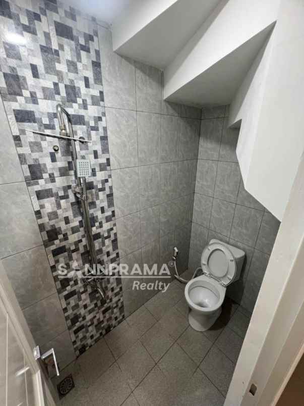 dijual rumah cimanggis depok