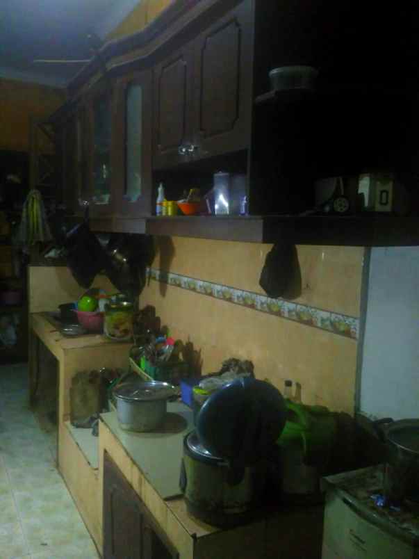 dijual rumah cipageran asri