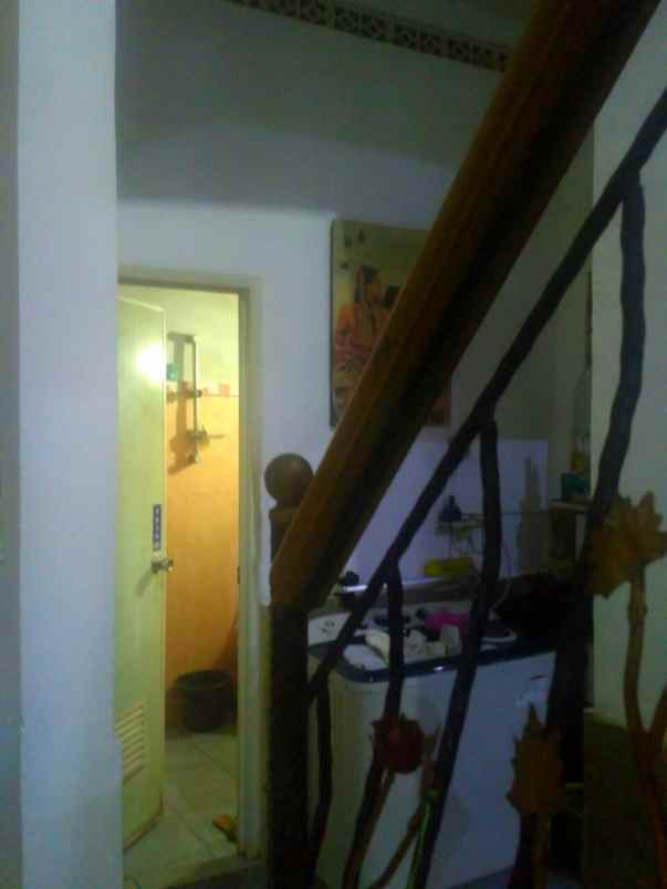 dijual rumah cipageran asri