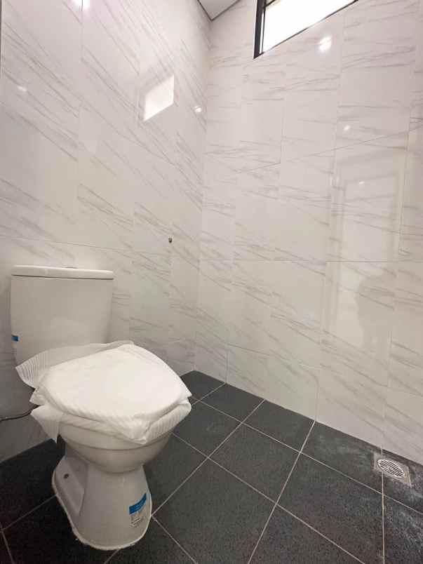 dijual rumah cipayung