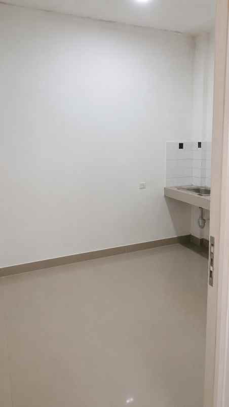 dijual rumah cipayung depok