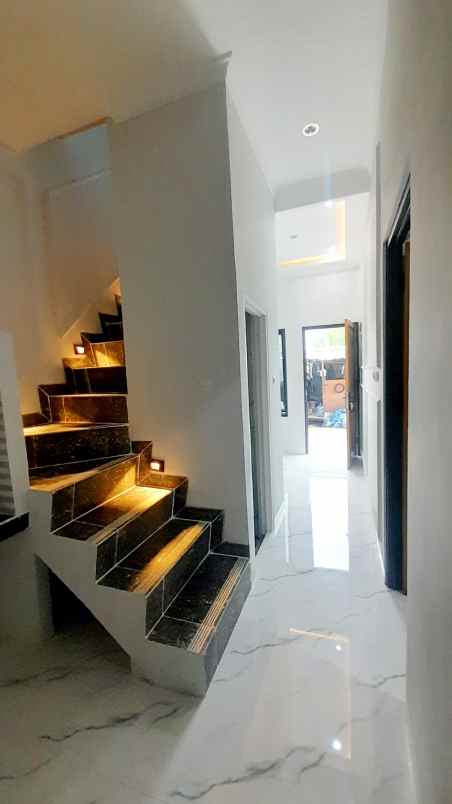 dijual rumah cipayung jakarta timur