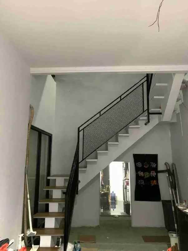 dijual rumah cipinang elok