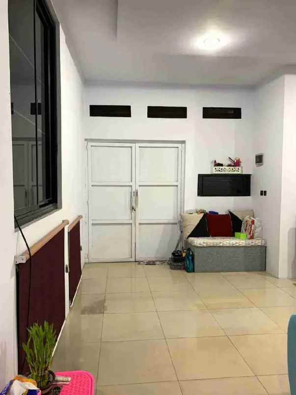 dijual rumah cipinang elok