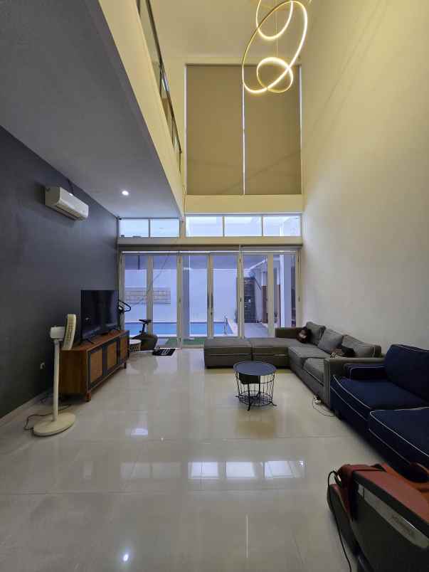 dijual rumah cipinang kebembem