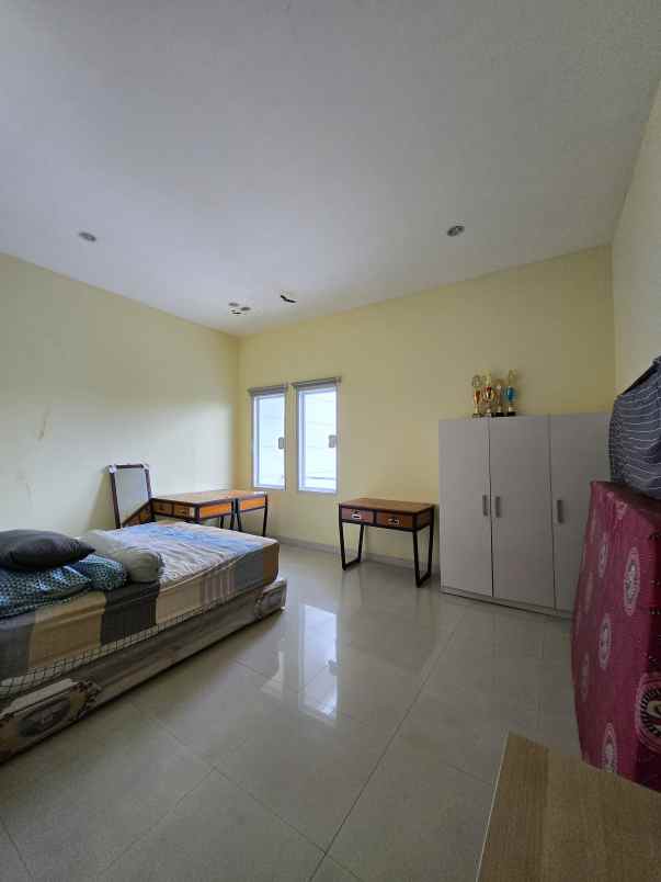 dijual rumah cipinang kebembem