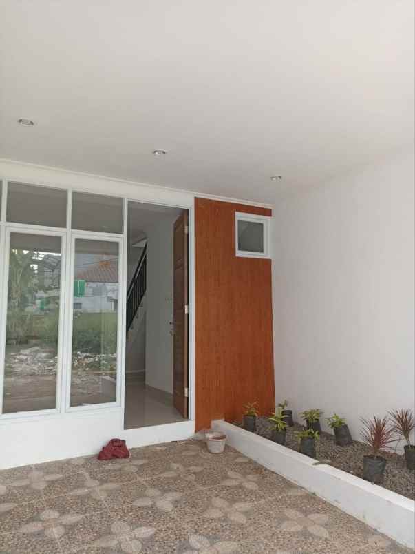 dijual rumah ciracas jakarta timur