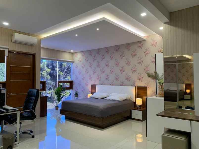 dijual rumah citragran cibubur