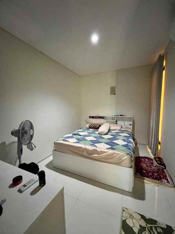 dijual rumah citraland northwest lake