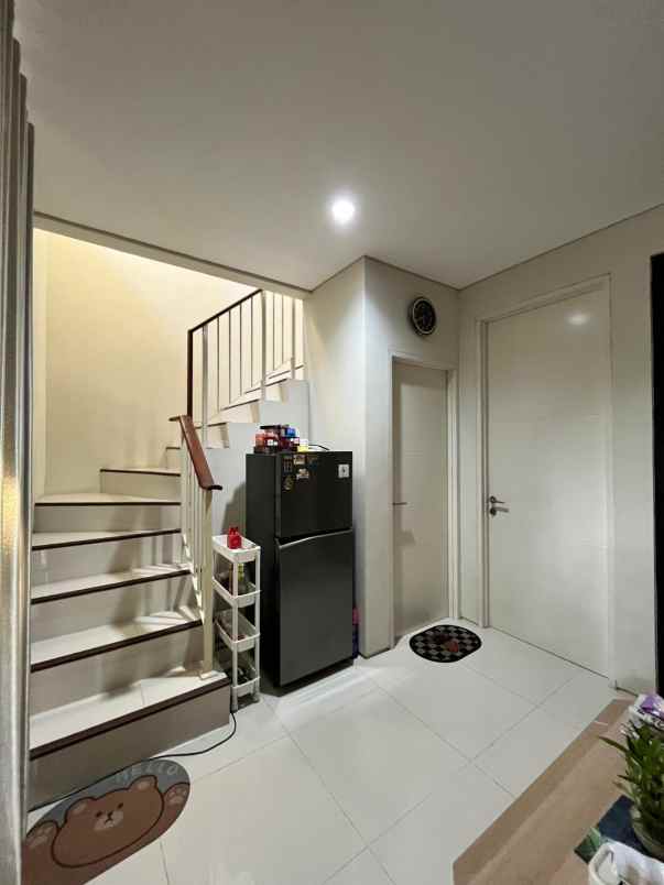 dijual rumah citraland northwest lake