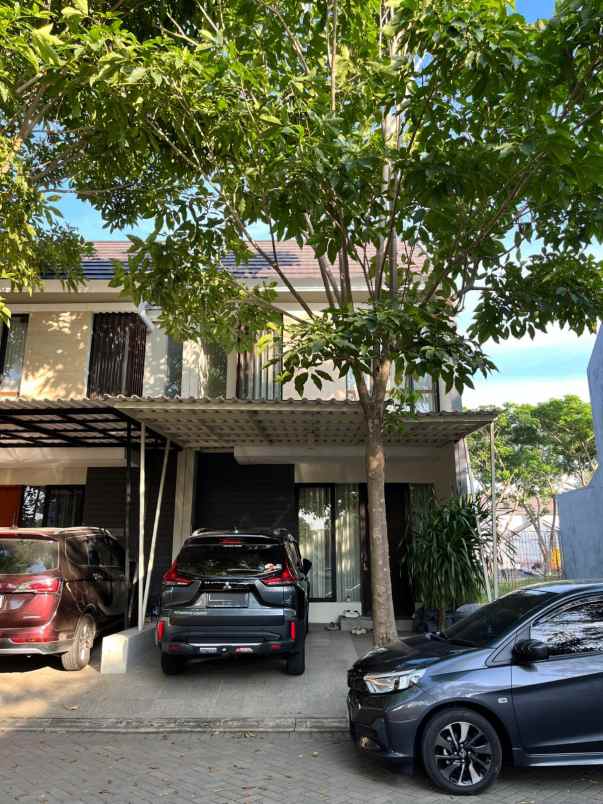 dijual rumah citraland northwest lake