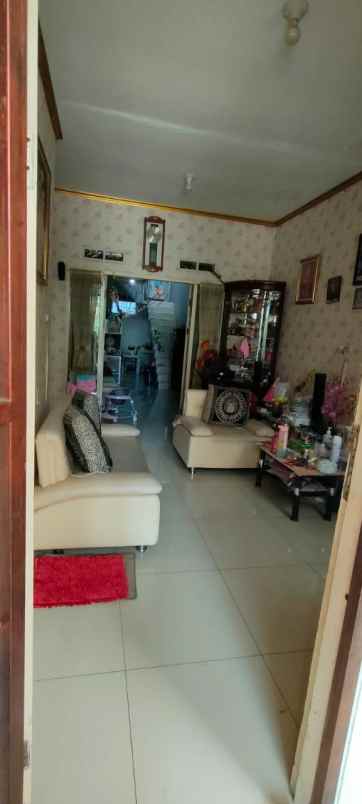 dijual rumah ciwastra
