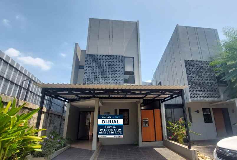 dijual rumah cluster akasia eight