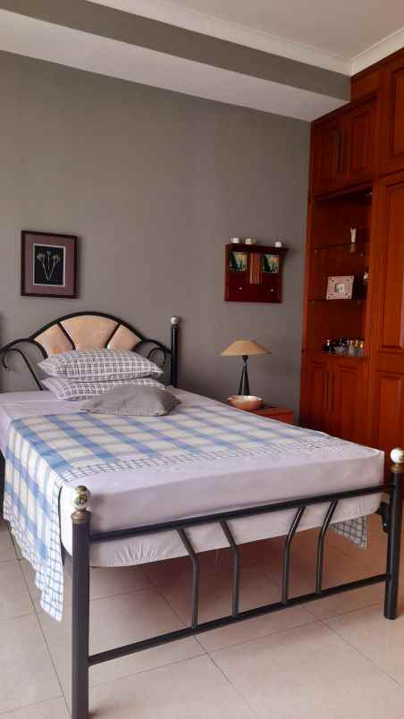 dijual rumah cluster bali view