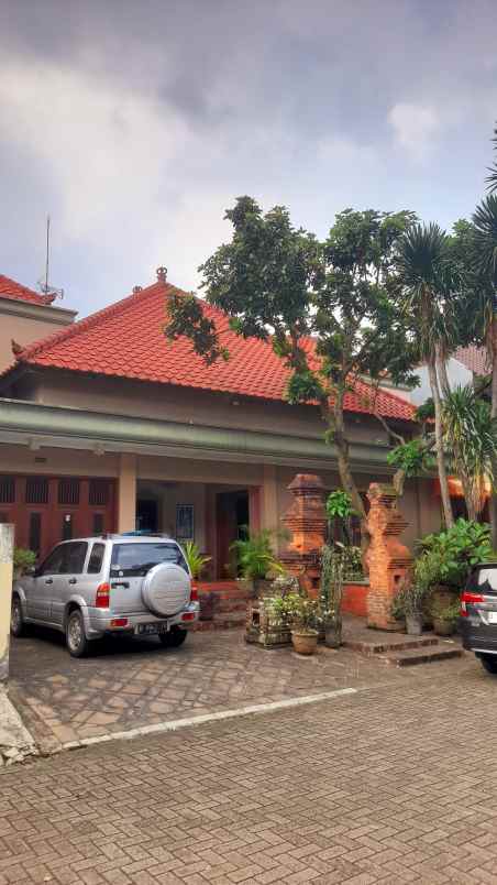 dijual rumah cluster bali view
