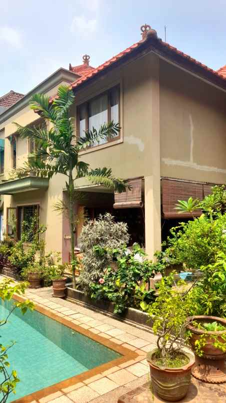 dijual rumah cluster bali view