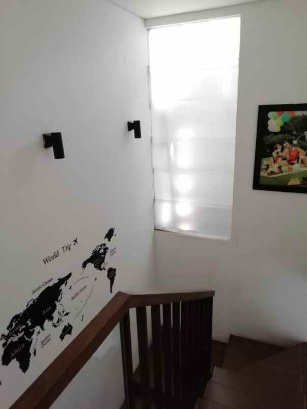 dijual rumah cluster bumi sambara kel