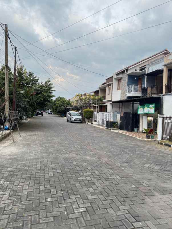 dijual rumah cluster graha prima