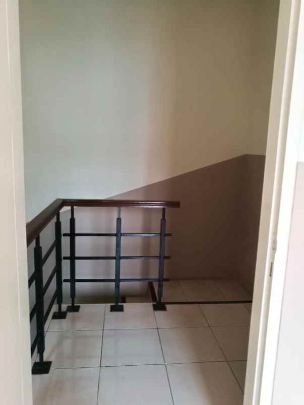 dijual rumah cluster il rosa gading serpong