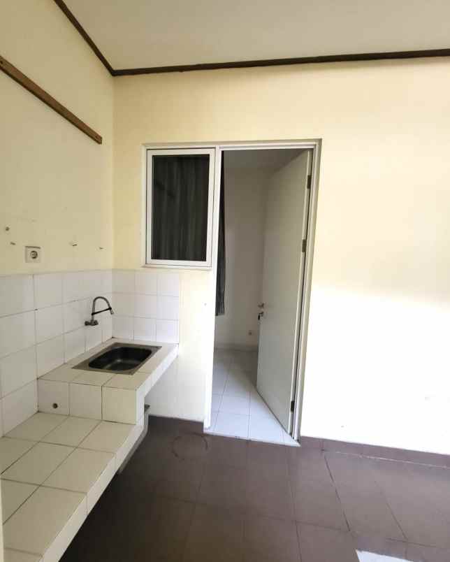 dijual rumah cluster la seine jgc