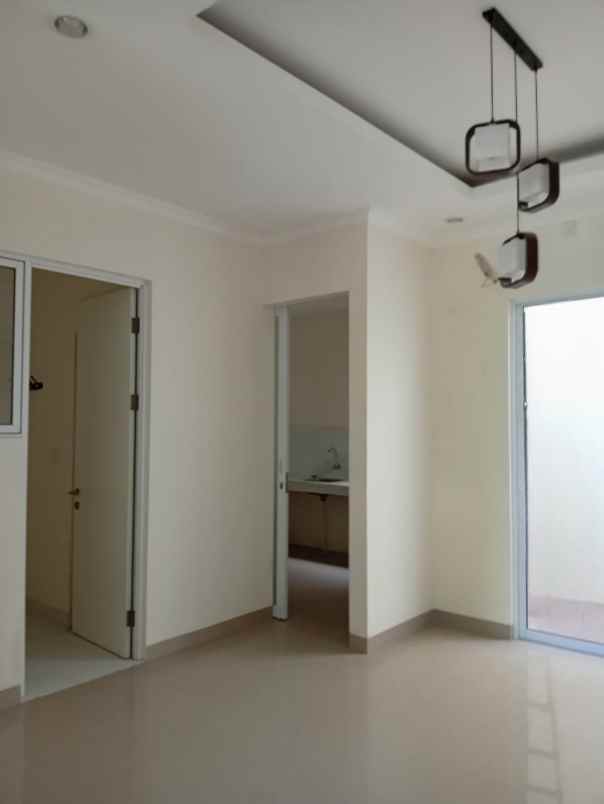 dijual rumah cluster la seine jgc