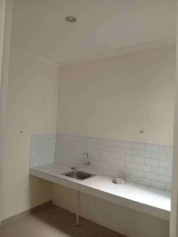 dijual rumah cluster la seine jgc