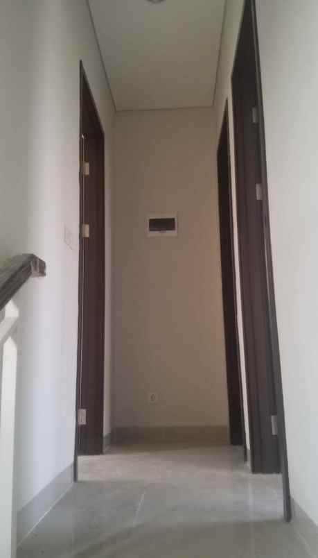 dijual rumah cluster north mississippi