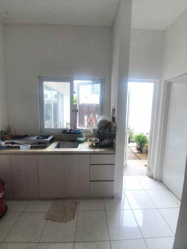 dijual rumah cluster palm spring jgc