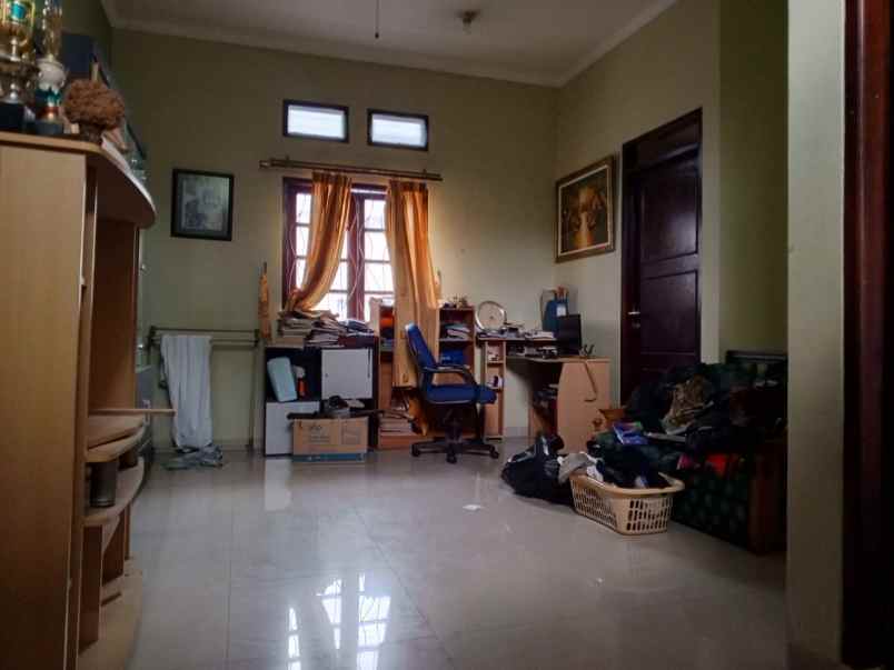 dijual rumah cluster taman cikini