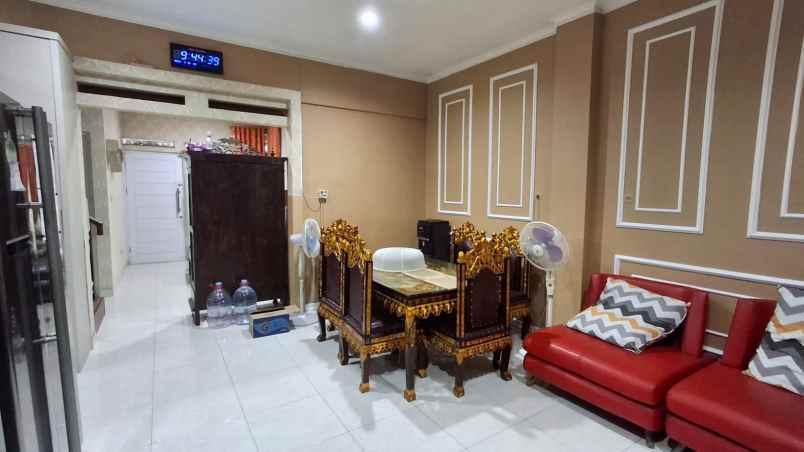 dijual rumah cluster teresta metland