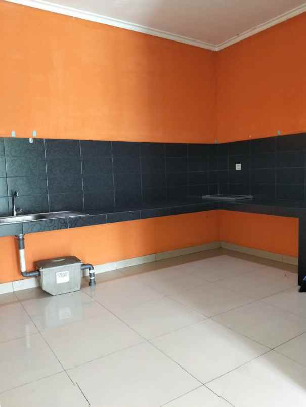 dijual rumah cluster vernonia