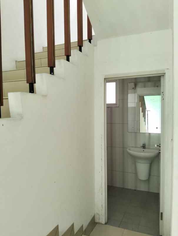 dijual rumah cluster vernonia