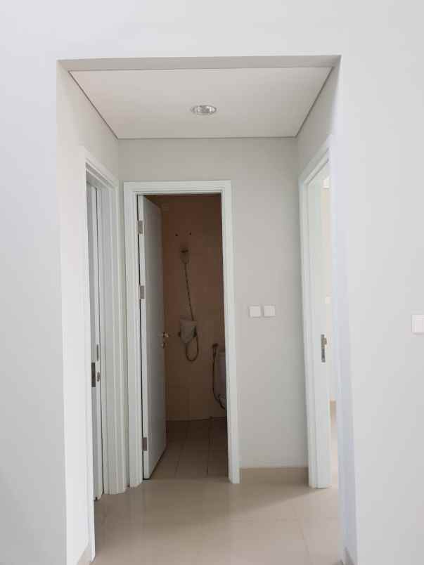 dijual rumah cluster yarra jgc