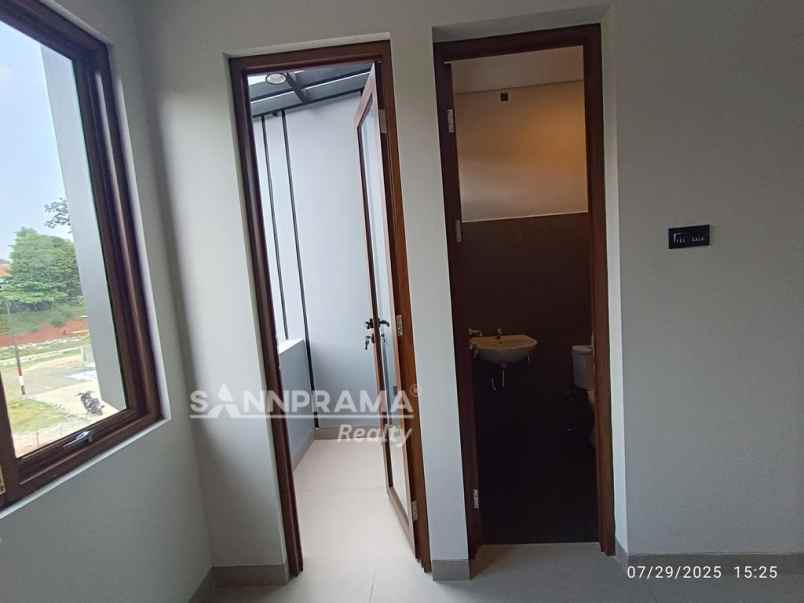 dijual rumah curug bojongsari depok