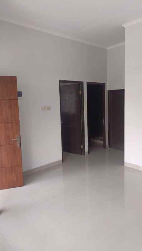 dijual rumah d fazza 4 residence