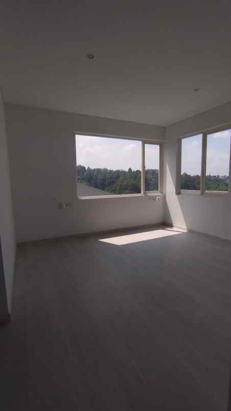 dijual rumah dago bandung utara