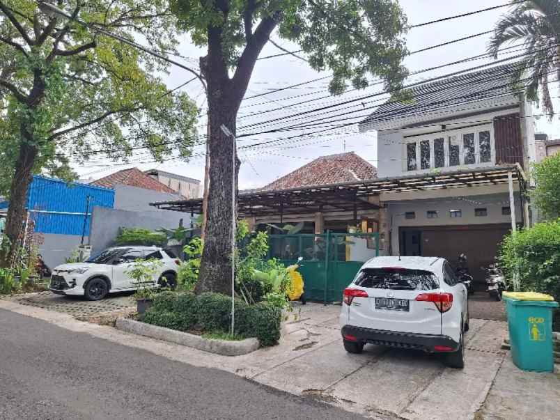 dijual rumah dago teuku angkasa